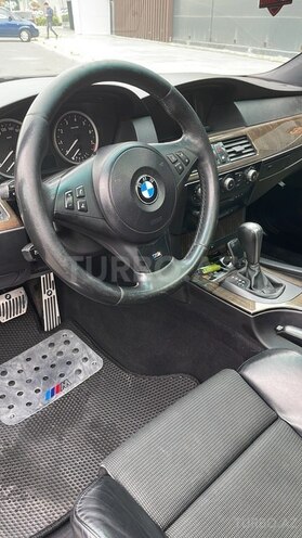 BMW 525 2006, 221,000 km - 2.5 l - Bakı