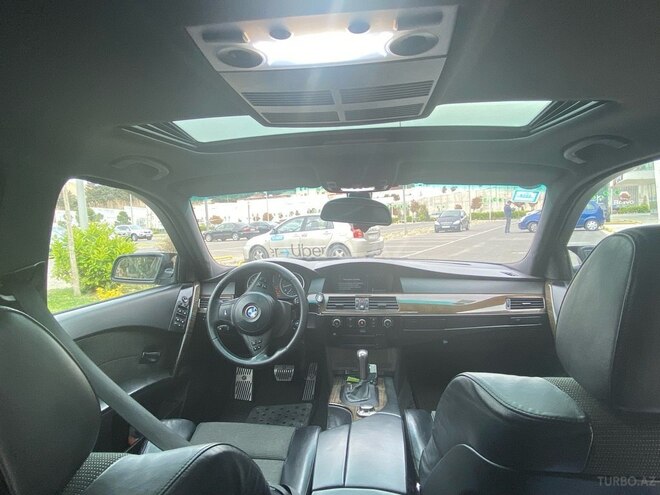 BMW 525 2006, 221,000 km - 2.5 l - Bakı