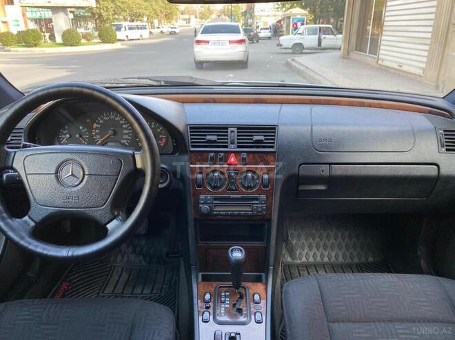 Mercedes C 180 1999, 270,000 km - 1.8 l - Bakı
