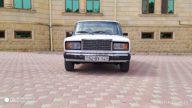 LADA (VAZ) 2107 2006, 233,000 km - 1.6 л - Şirvan