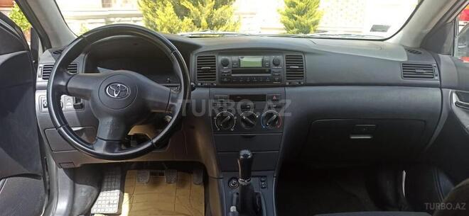 Toyota Corolla 2005, 181,000 km - 1.4 l - Bakı