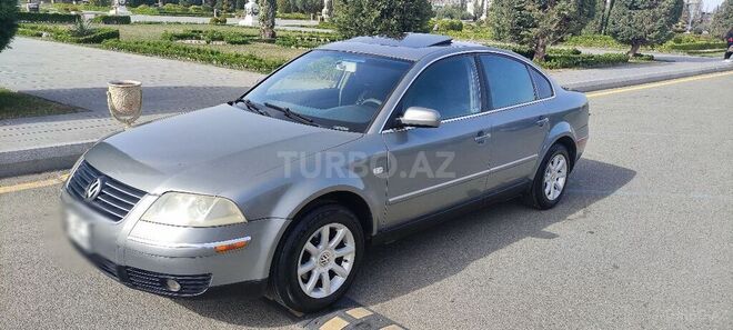 Volkswagen Passat 2003, 326,850 km - 1.8 л - Gəncə