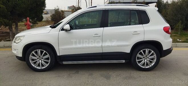 Volkswagen Tiguan 2009, 212,222 km - 2.0 l - Sumqayıt