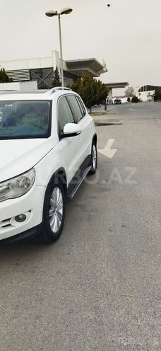 Volkswagen Tiguan 2009, 212,222 km - 2.0 l - Sumqayıt