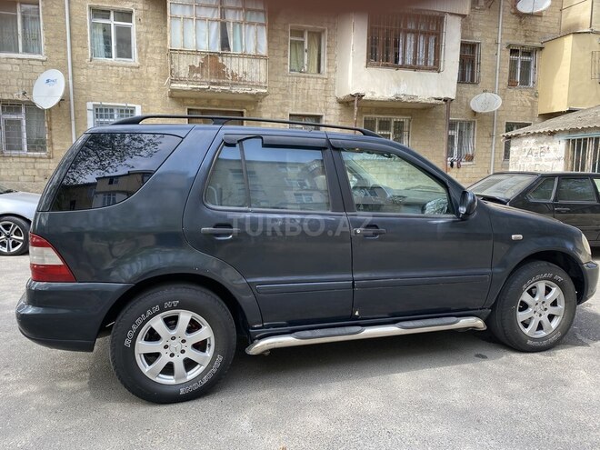 Mercedes ML 320 1999, 240,000 km - 3.2 л - Bakı