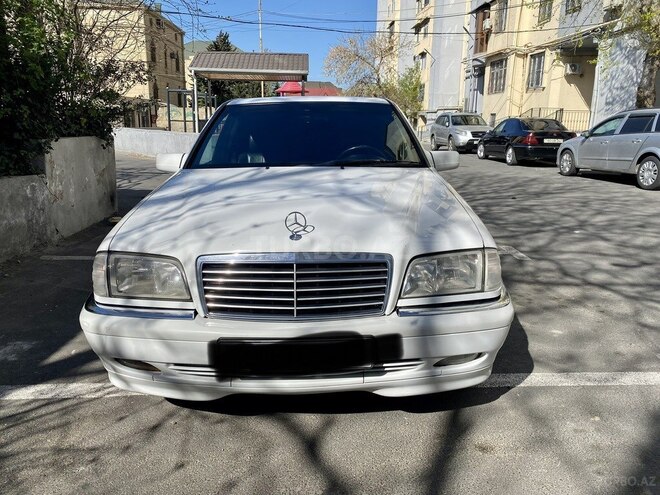 Mercedes C 240 1998, 214,000 km - 2.4 l - Bakı
