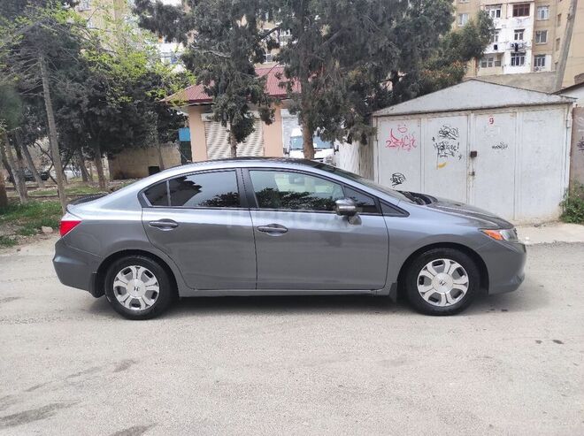 Honda Civic 2011, 296,119 km - 1.5 l - Bakı
