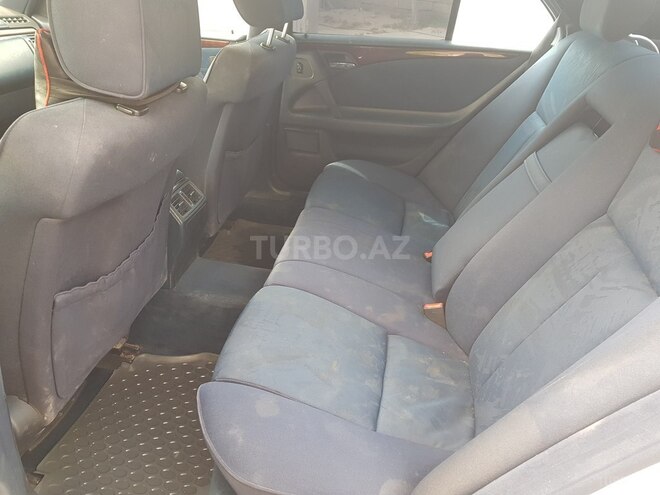 Mercedes E 230 1995, 566,400 km - 2.3 l - Bakı