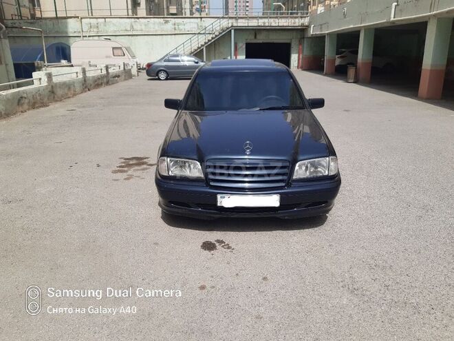 Mercedes C 240 1999, 250,000 km - 2.4 л - Xırdalan