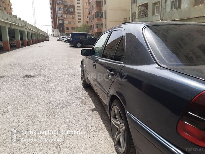 Mercedes C 240 1999, 250,000 km - 2.4 л - Xırdalan