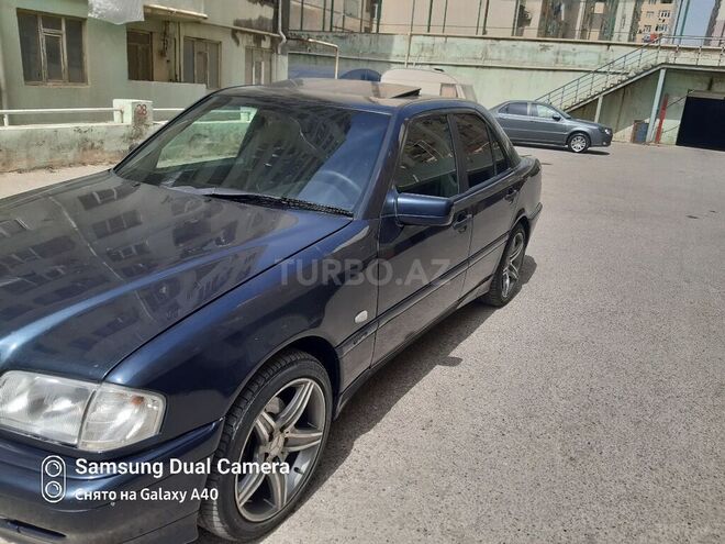 Mercedes C 240 1999, 250,000 km - 2.4 л - Xırdalan