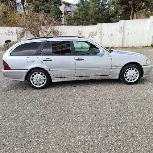 Mercedes C 220 2000, 280,000 km - 2.2 l - Bakı