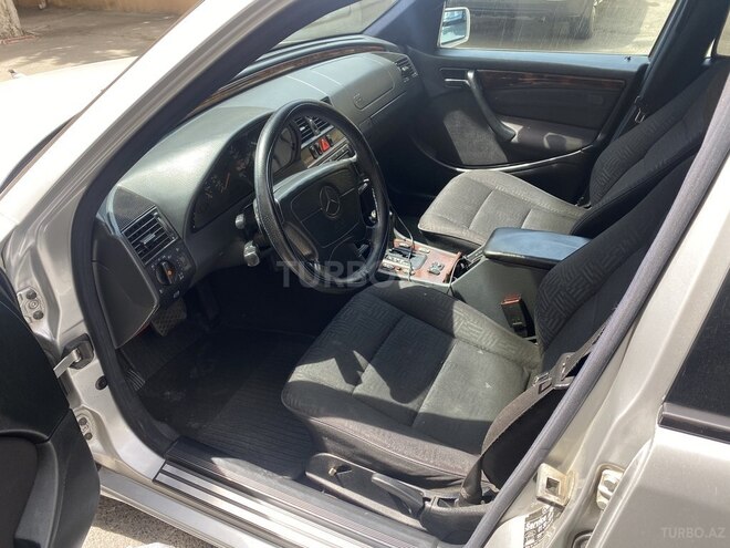 Mercedes C 240 1998, 430,000 km - 2.4 l - Bakı