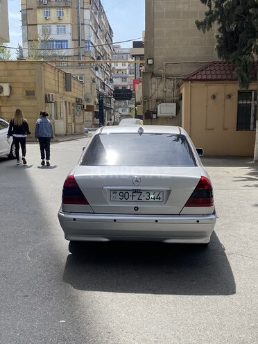 Mercedes C 240 1998, 430,000 km - 2.4 l - Bakı