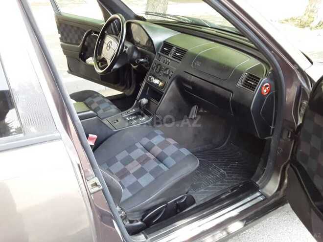 Mercedes C 200 1994, 325,641 km - 2.0 л - Mingəçevir