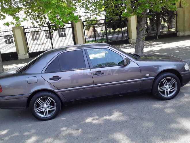 Mercedes C 200 1994, 325,641 km - 2.0 л - Mingəçevir
