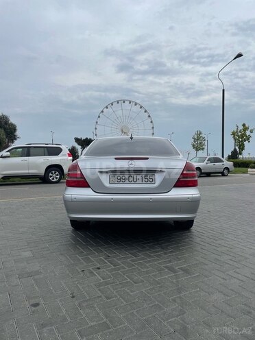 Mercedes E 280 2005, 225,300 km - 3.0 l - Bakı