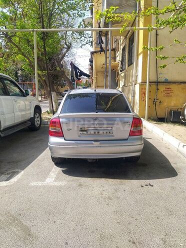 Opel Astra 2001, 204,236 km - 1.6 л - Xırdalan