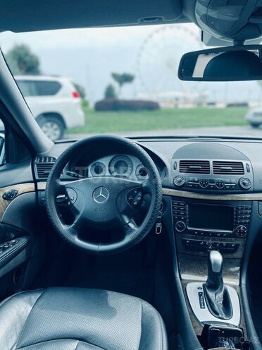 Mercedes E 280 2005, 225,300 km - 3.0 l - Bakı