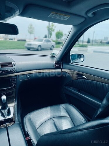 Mercedes E 280 2005, 225,300 km - 3.0 l - Bakı