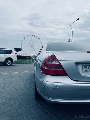 Mercedes E 280 2005, 225,300 km - 3.0 l - Bakı