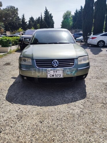 Volkswagen Passat 2002, 227,000 km - 1.8 l - Bakı