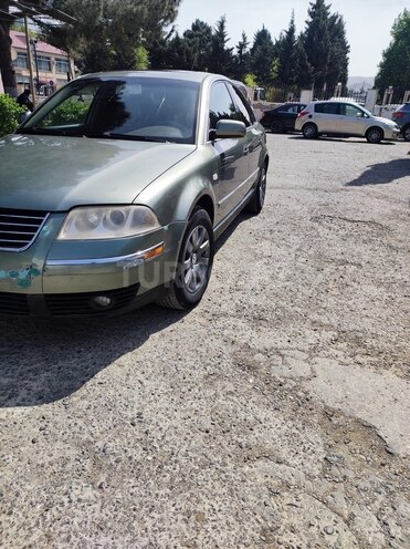 Volkswagen Passat 2002, 227,000 km - 1.8 l - Bakı