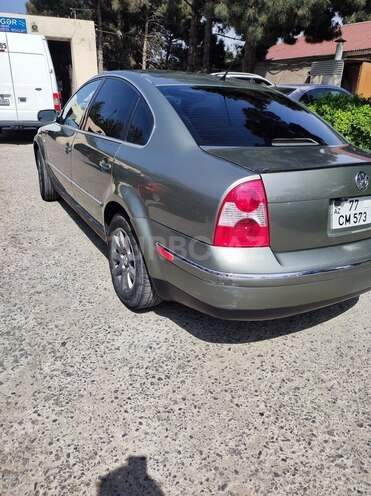 Volkswagen Passat 2002, 227,000 km - 1.8 l - Bakı