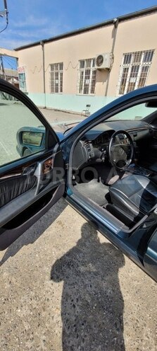 Mercedes E 300 1998, 326,000 km - 3.0 л - Bakı