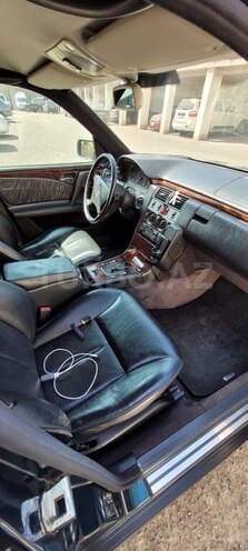 Mercedes E 300 1998, 326,000 km - 3.0 л - Bakı