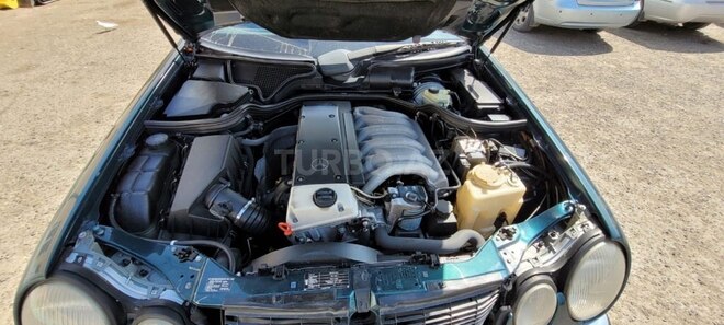 Mercedes E 300 1998, 326,000 km - 3.0 л - Bakı
