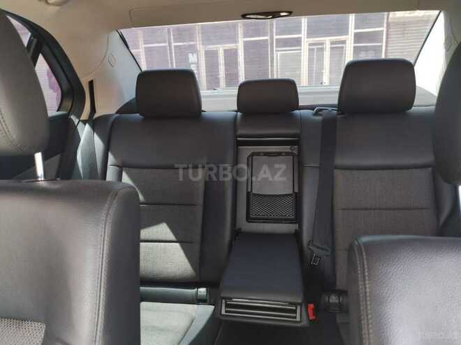 Mercedes E 220 2011, 250,000 km - 2.2 l - Bakı