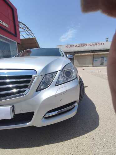 Mercedes E 220 2011, 250,000 km - 2.2 l - Bakı