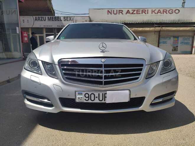 Mercedes E 220 2011, 250,000 km - 2.2 l - Bakı