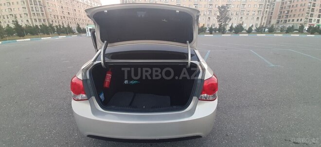 Chevrolet Cruze 2011, 176,000 km - 1.4 l - Sumqayıt
