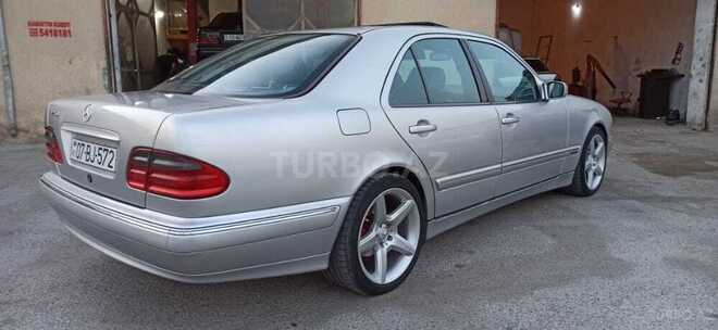 Mercedes E 240 2001, 300,000 km - 2.6 l - Bakı