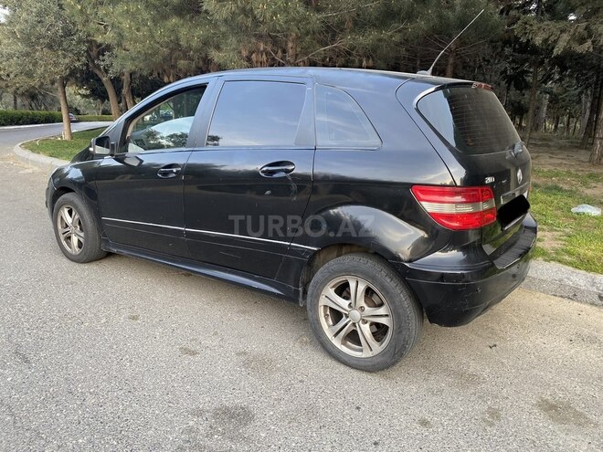 Mercedes B 180 2009, 570,000 km - 1.7 l - Bakı
