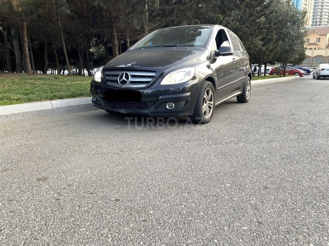Mercedes B 180 2009, 570,000 km - 1.7 l - Bakı