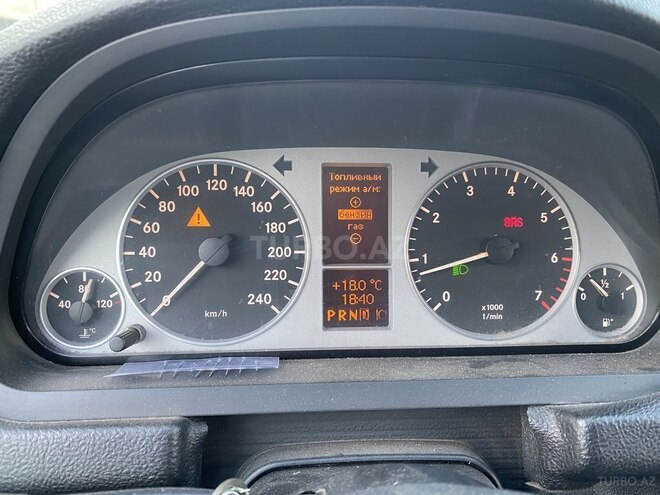 Mercedes B 180 2009, 570,000 km - 1.7 l - Bakı