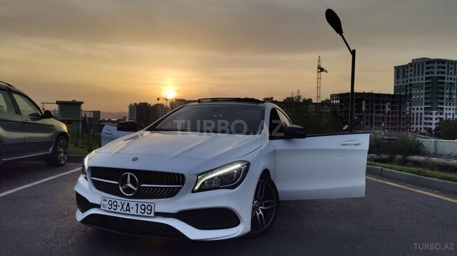 Mercedes CLA 250 2018, 63,500 km - 2.0 l - Bakı