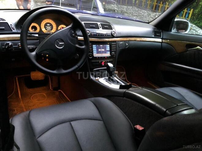 Mercedes E 240 2004, 290,000 km - 2.4 l - Masallı