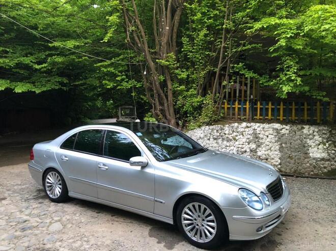 Mercedes E 240 2004, 290,000 km - 2.4 l - Masallı