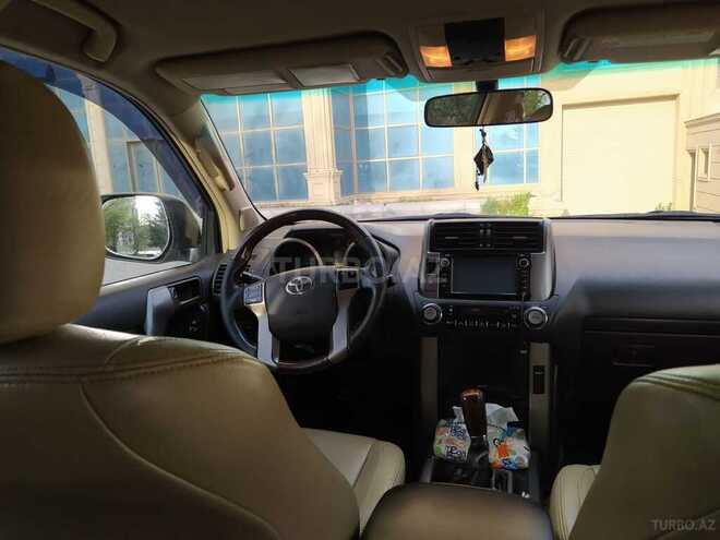 Toyota Prado 2010, 137,100 km - 2.7 l - Bakı