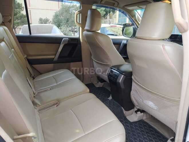 Toyota Prado 2010, 137,100 km - 2.7 l - Bakı