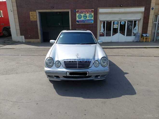 Mercedes E 270 1999, 260,000 km - 2.7 l - Gəncə