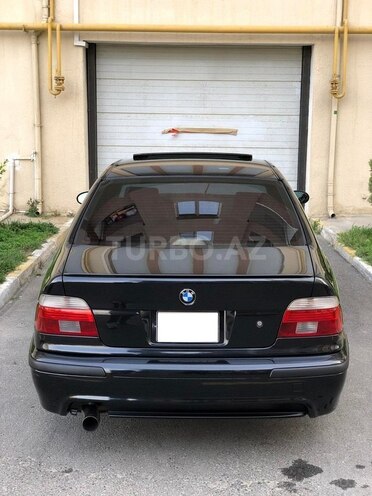 BMW 525 2002, 243,000 km - 2.5 л - Bakı