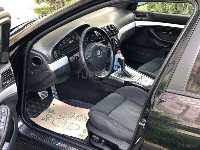 BMW 525 2002, 243,000 km - 2.5 л - Bakı
