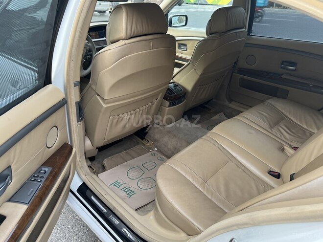 BMW 735 2005, 250,000 km - 3.6 l - Bakı