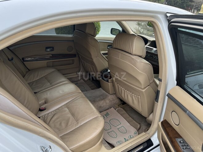 BMW 735 2005, 250,000 km - 3.6 l - Bakı