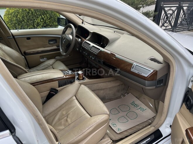 BMW 735 2005, 250,000 km - 3.6 l - Bakı